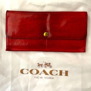 Coach red vintage wallet 1970’s leather brass butn